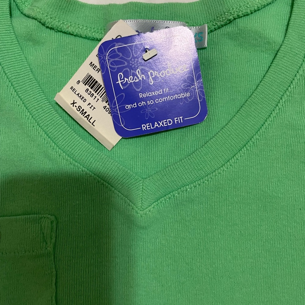 NWOT Fresh produce Slime fit Green T shirt XS
